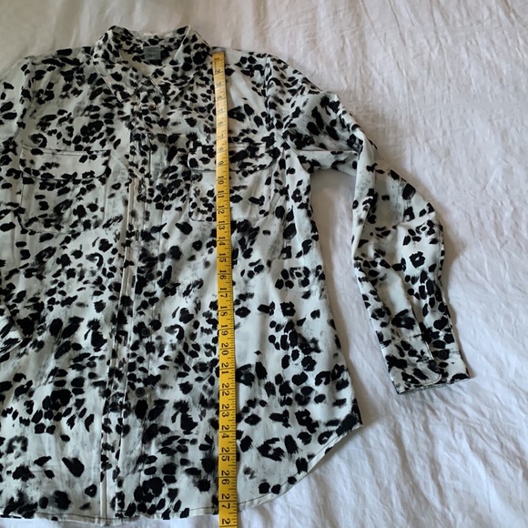 Black Label Women’s Size XS Printed Blouse - Picture 6 of 7